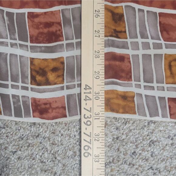 Vintage Oscar de la Renta Square Plaid 31” x 31” Silk Scarf Beautiful Condition - Picture 4 of 5